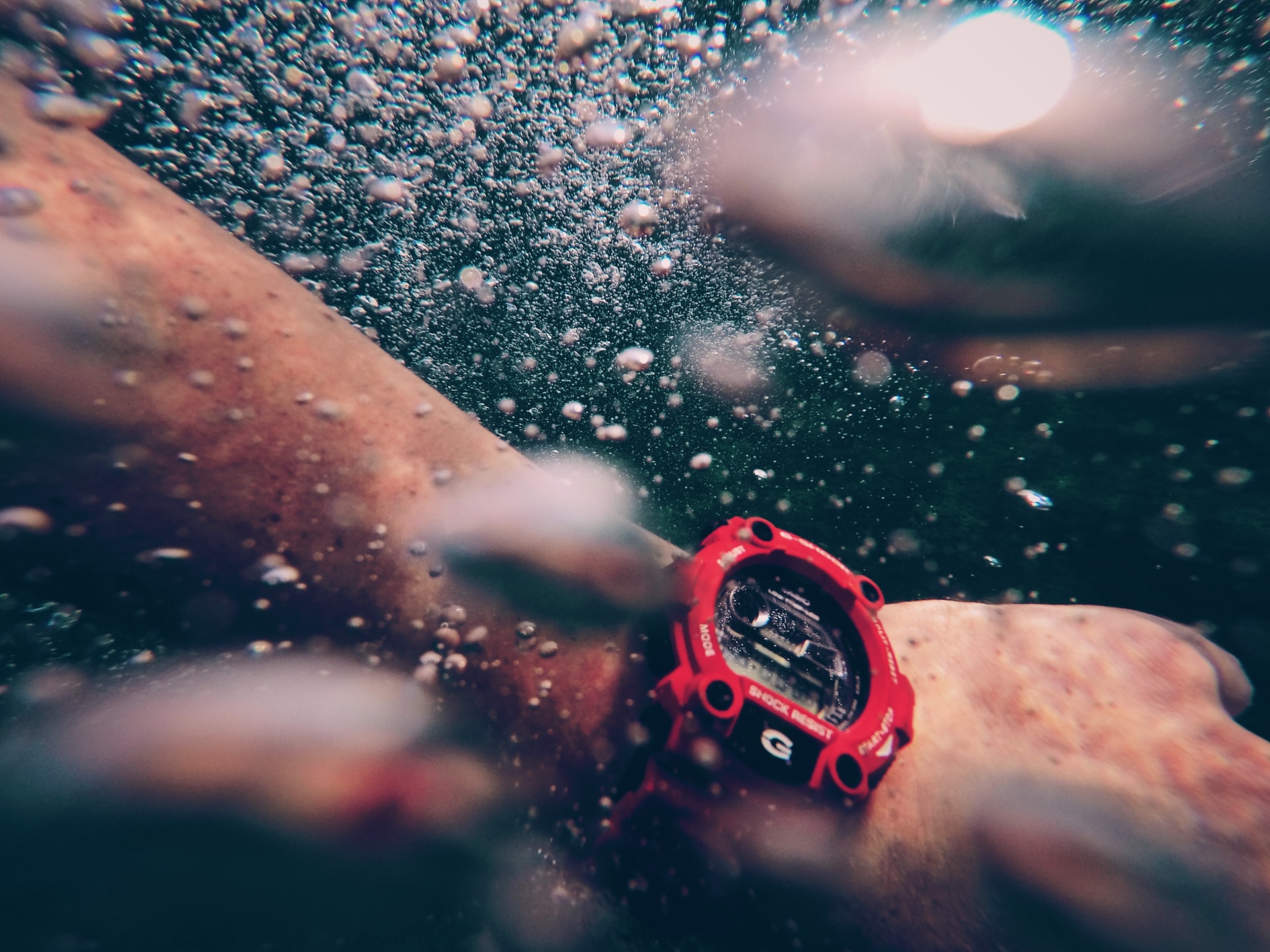 The Benefits Of Having A Waterproof Watch Instead Of A Regular One