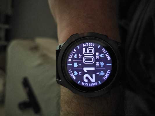 Garmin Fenix 7 Sapphire Solar Smartwatch - Black DLC Titanium with Black  Band 753759278151